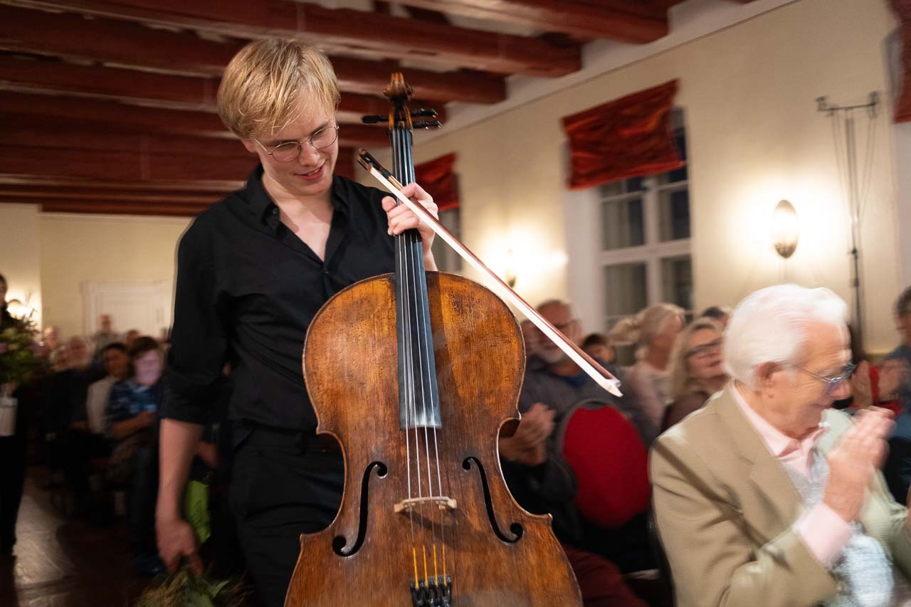 philipp-schupelius-yukino-kaihara-junge-kuenstler-galerie-2025-16