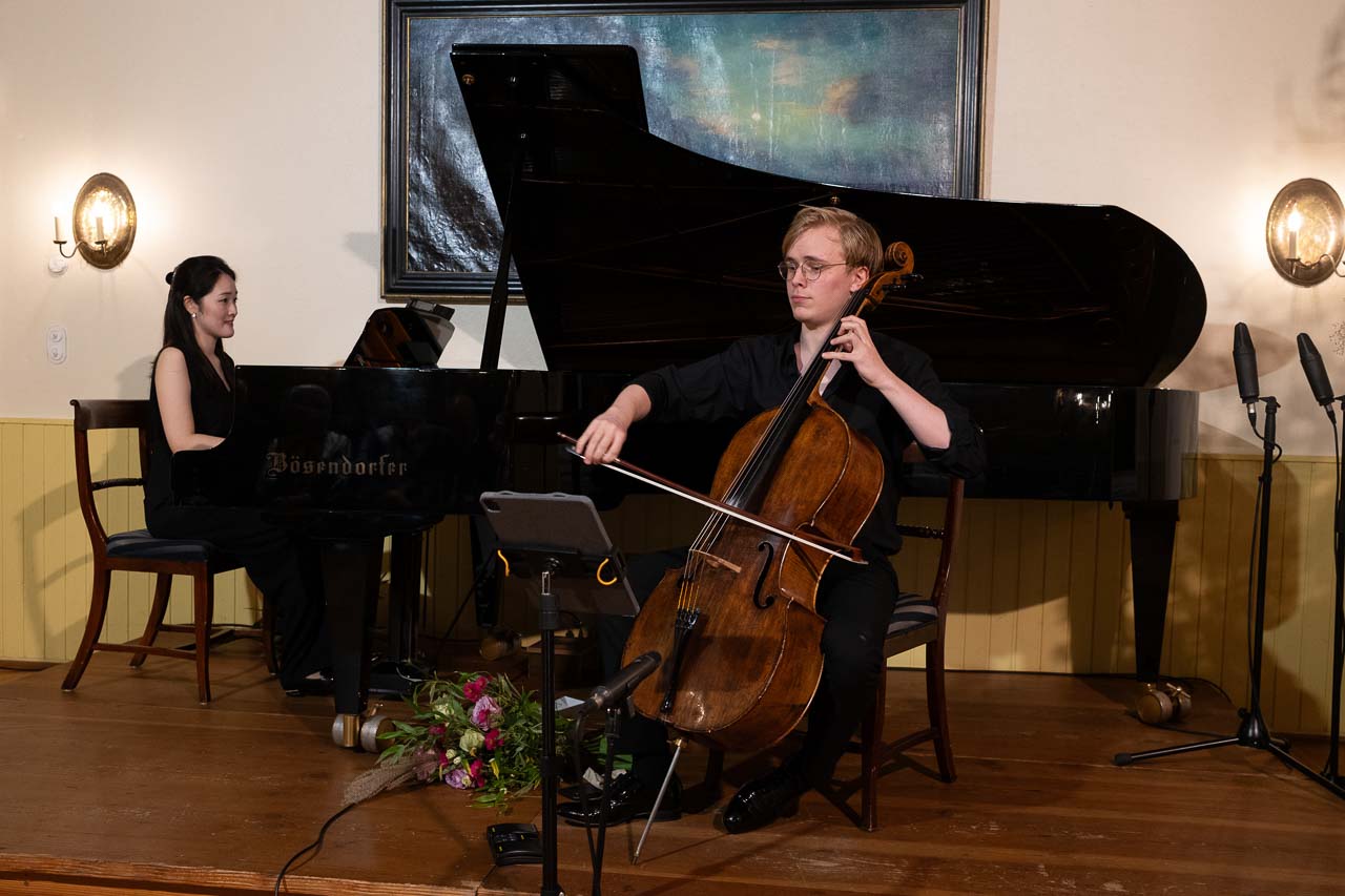 philipp-schupelius-yukino-kaihara-junge-kuenstler-galerie-2025-18