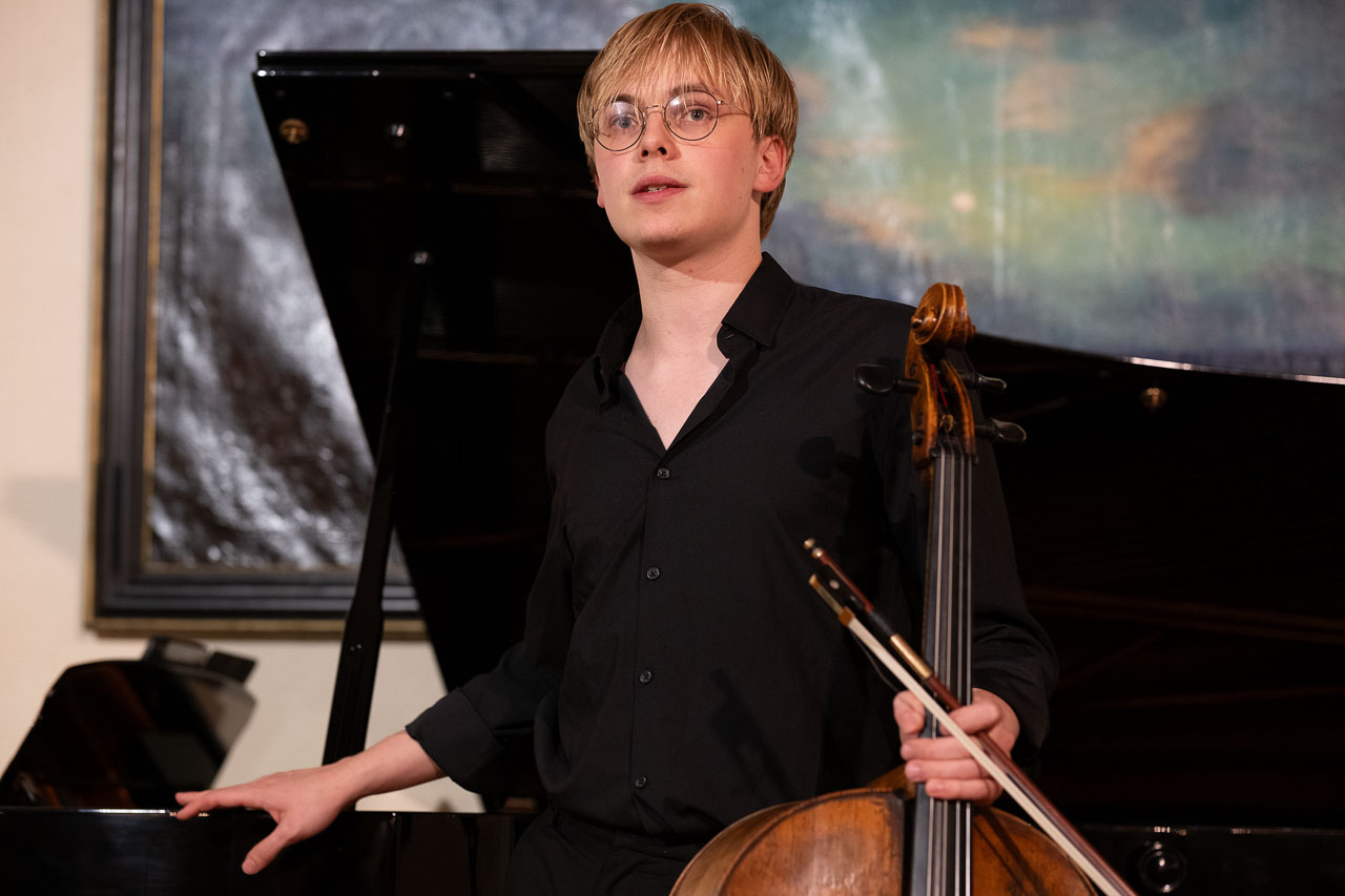 philipp-schupelius-yukino-kaihara-junge-kuenstler-galerie-2025-22