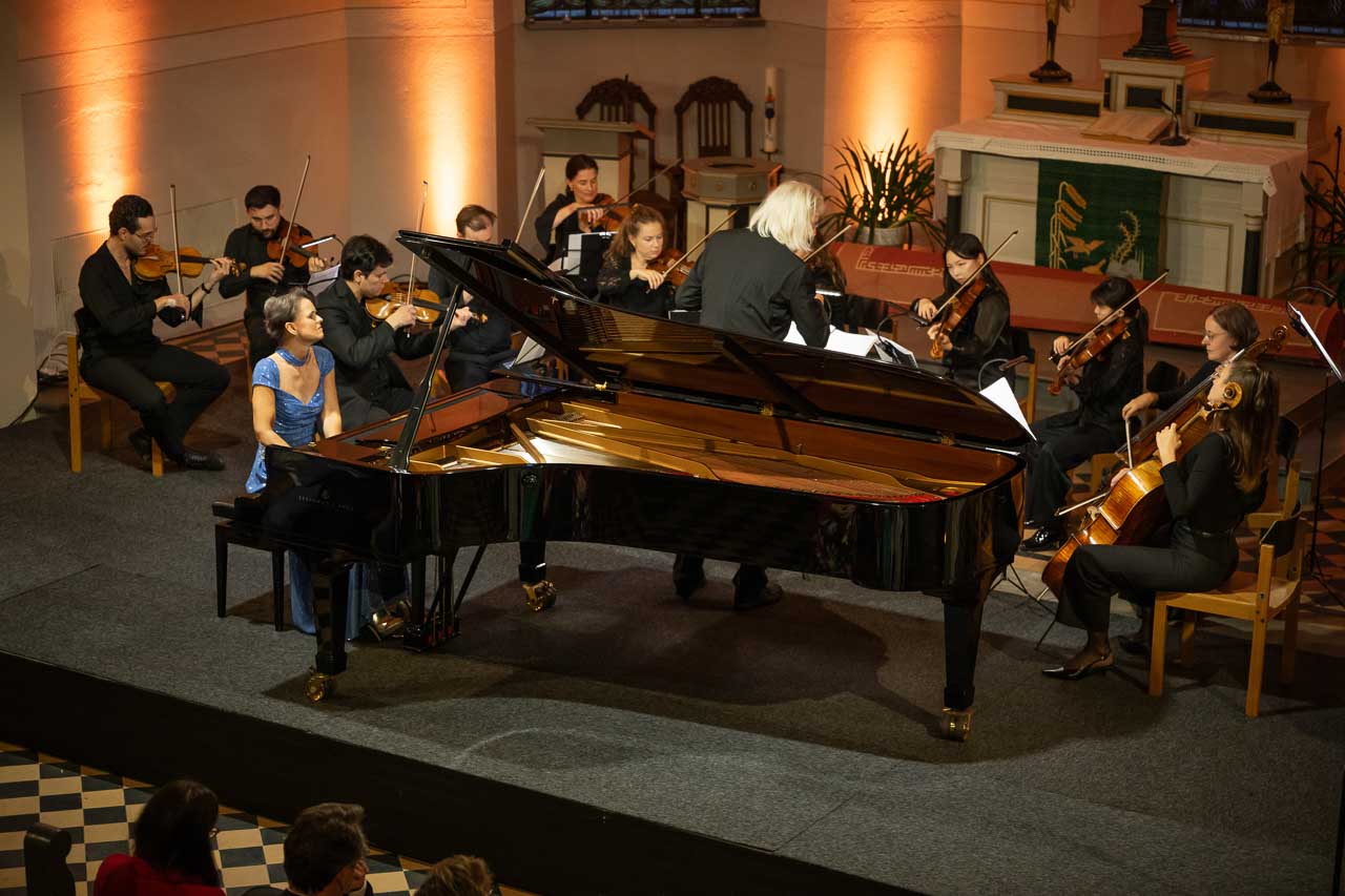 gerlint-boettcher-und-die-kammersymphonie-berlin-leitung-juergen-bruns-11716