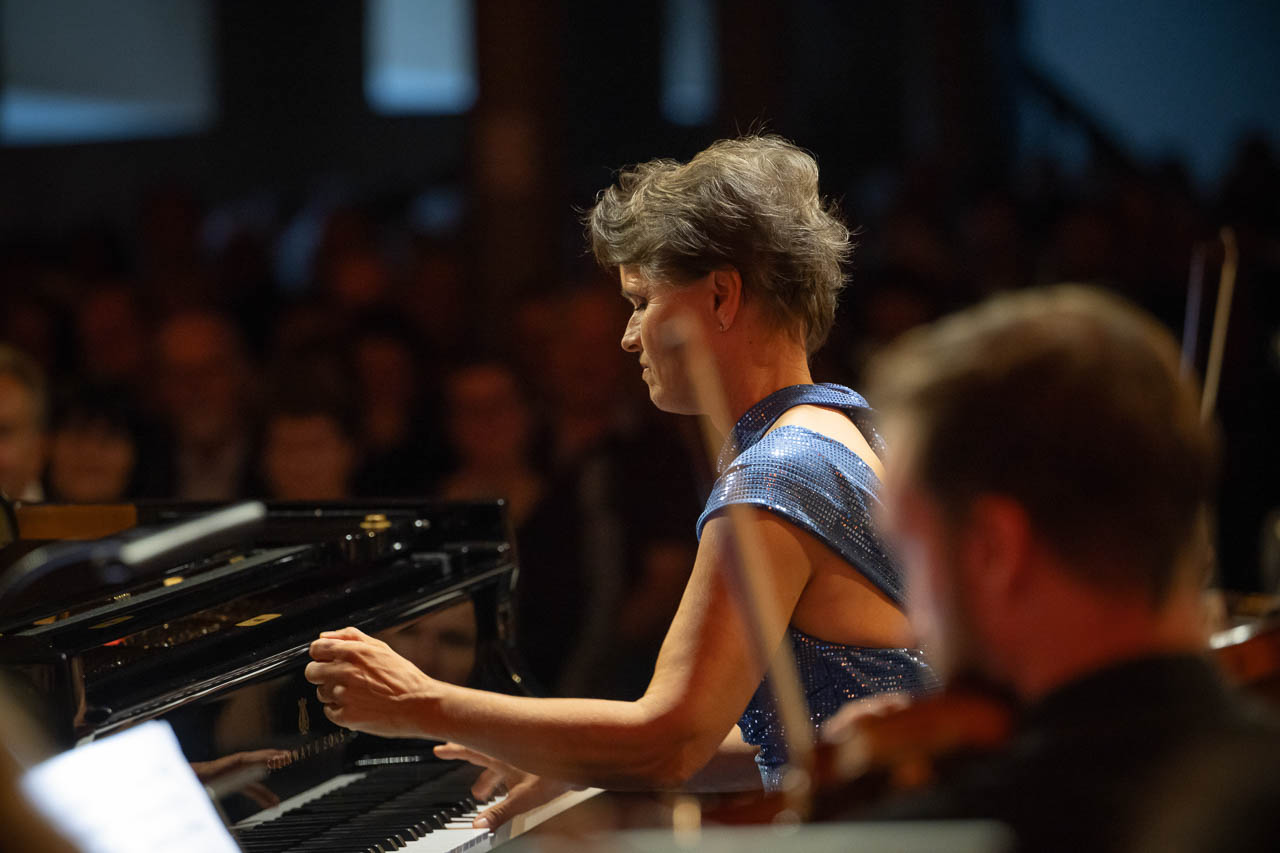 gerlint-boettcher-und-die-kammersymphonie-berlin-leitung-juergen-bruns-24671